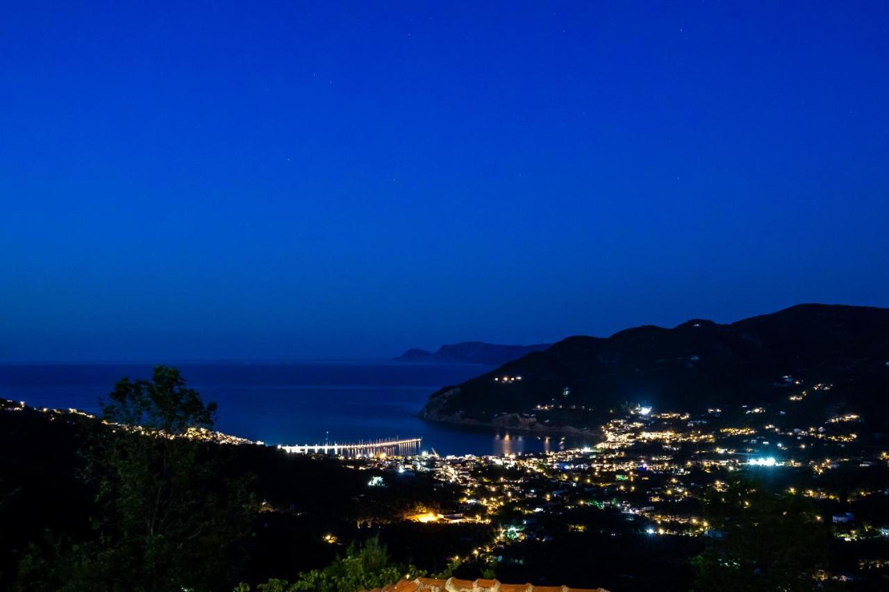 Liagka Villa Skopelos Town Exterior photo