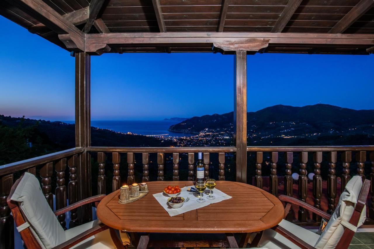 Liagka Villa Skopelos Town Exterior photo