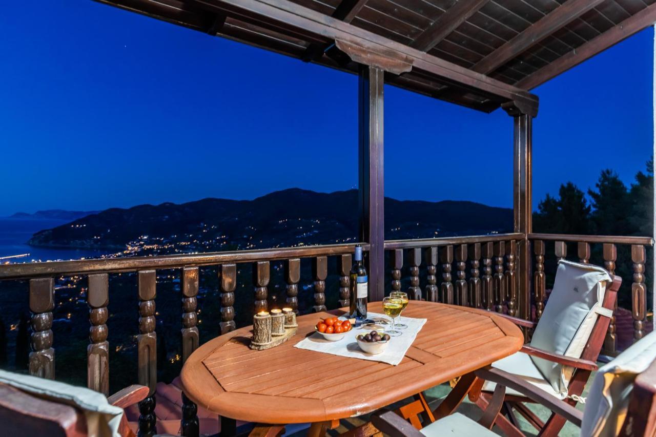 Liagka Villa Skopelos Town Exterior photo