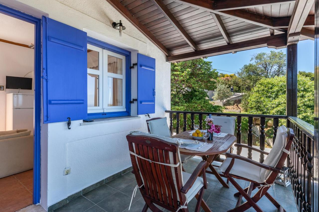 Liagka Villa Skopelos Town Exterior photo