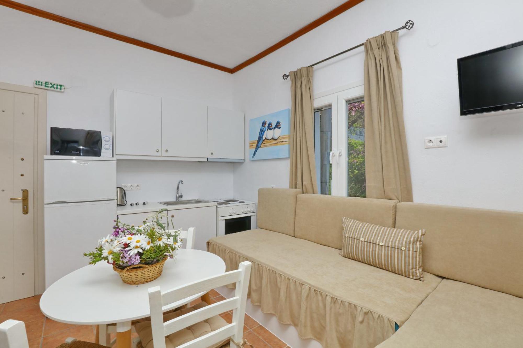 Liagka Villa Skopelos Town Exterior photo