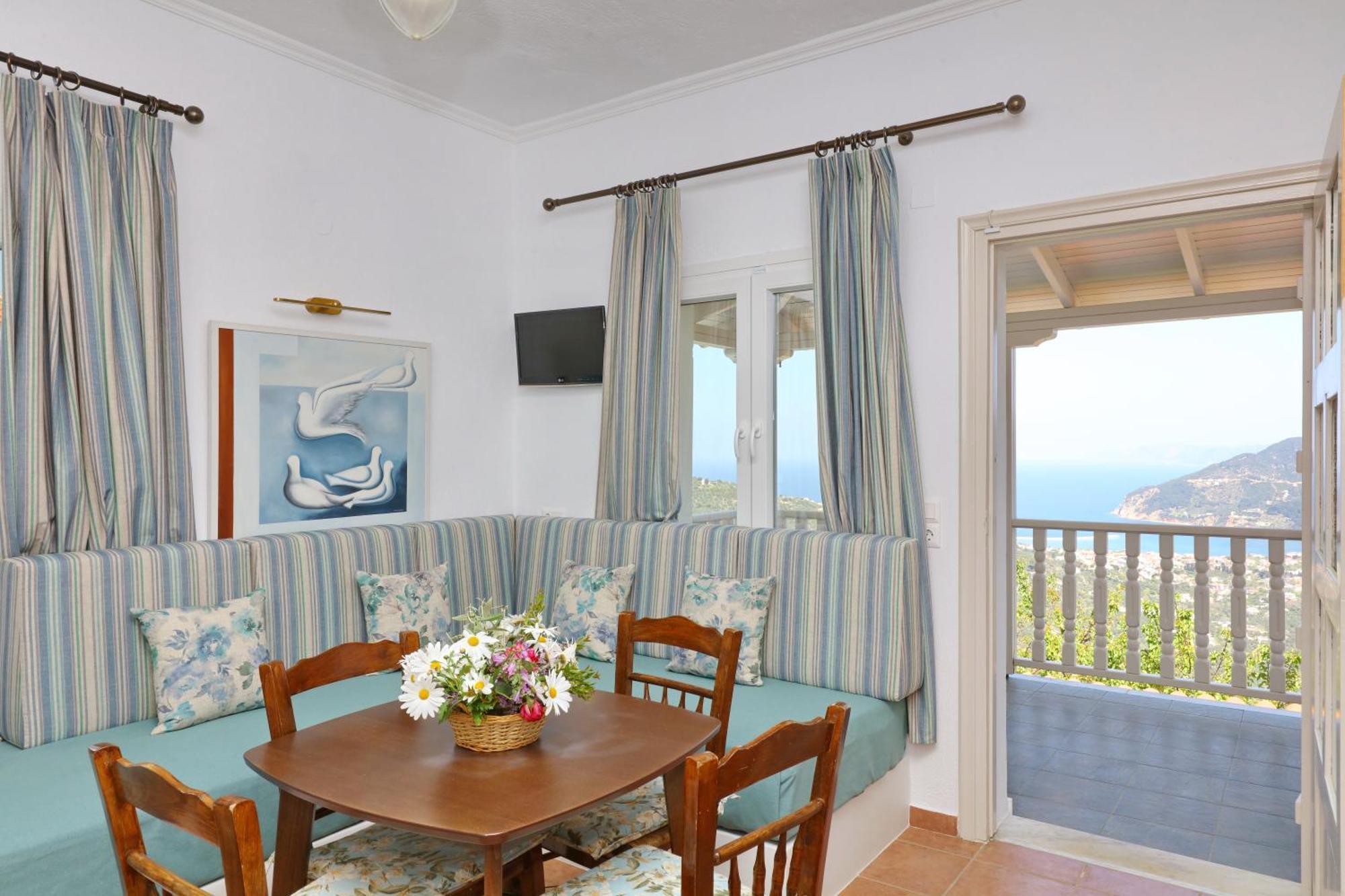 Liagka Villa Skopelos Town Exterior photo