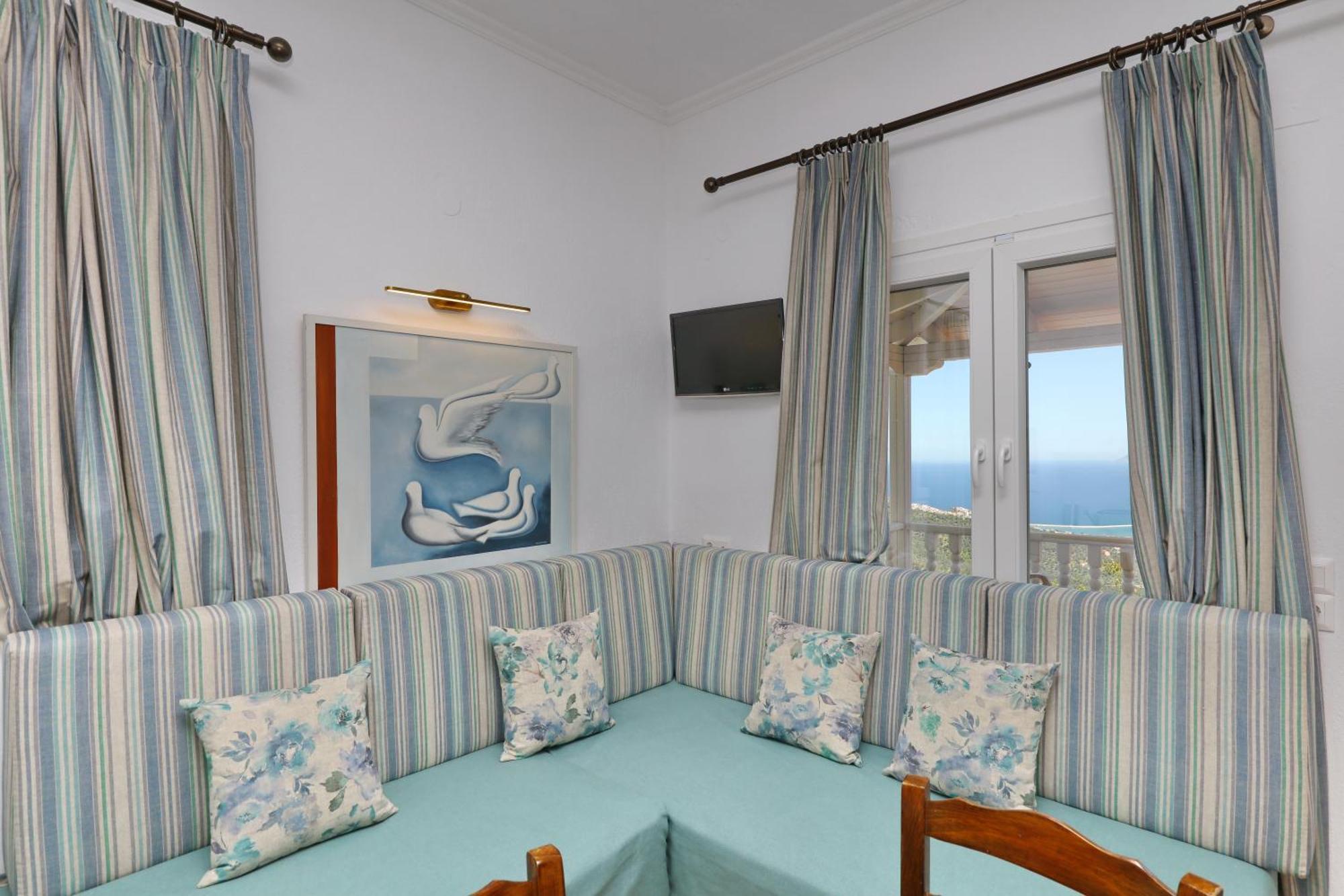 Liagka Villa Skopelos Town Exterior photo