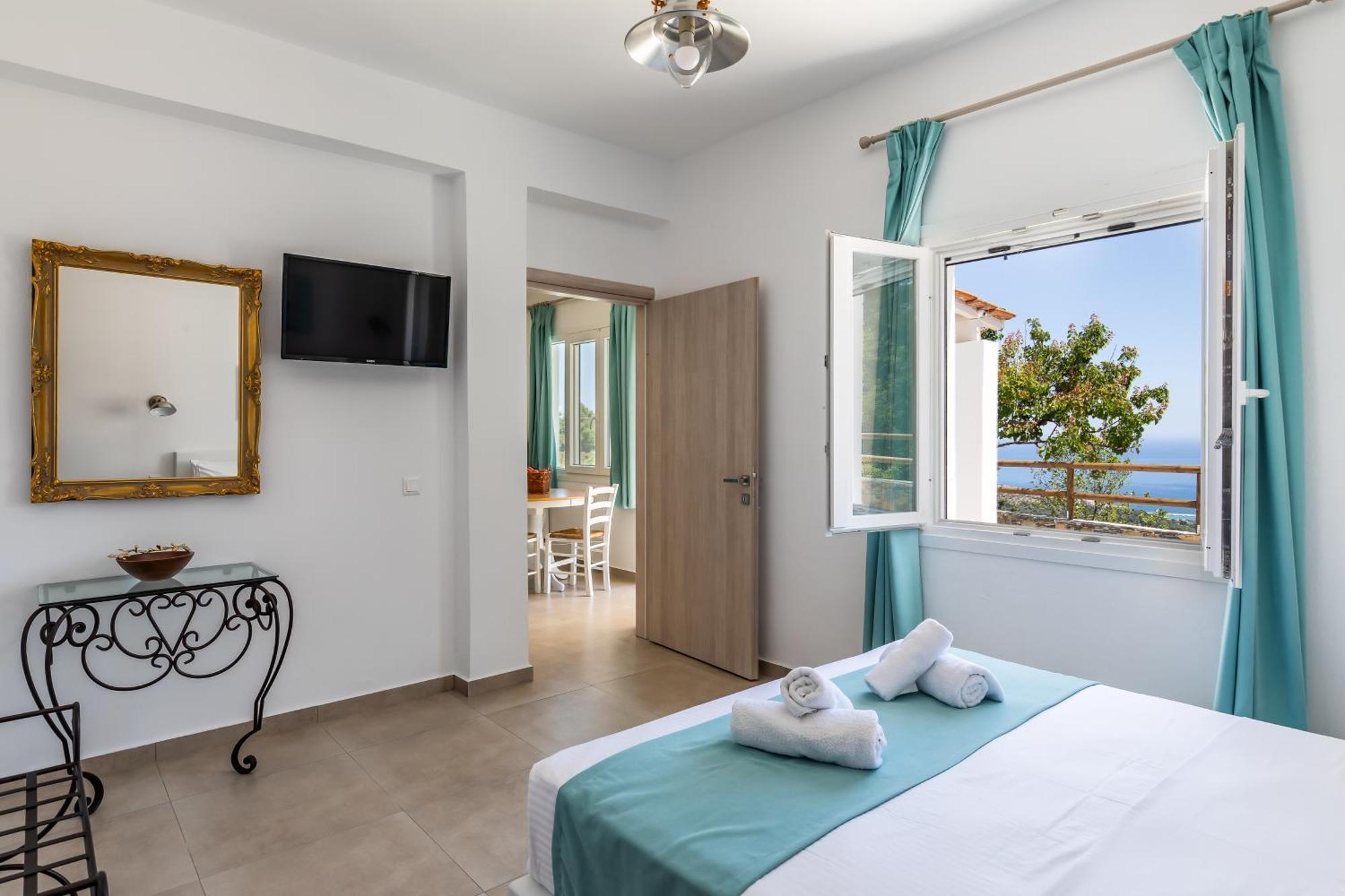 Liagka Villa Skopelos Town Room photo